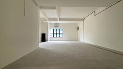 Soon Seng Building (D13), Factory #546336861